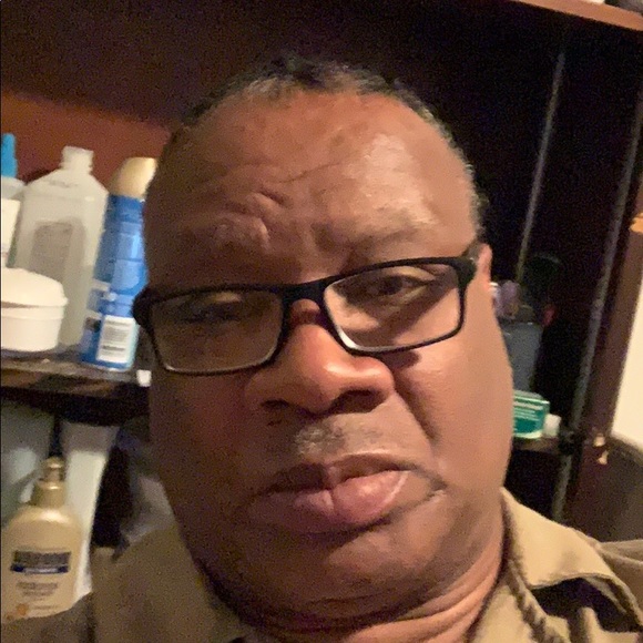 Meet your Posher, David - Picture 1 of 1